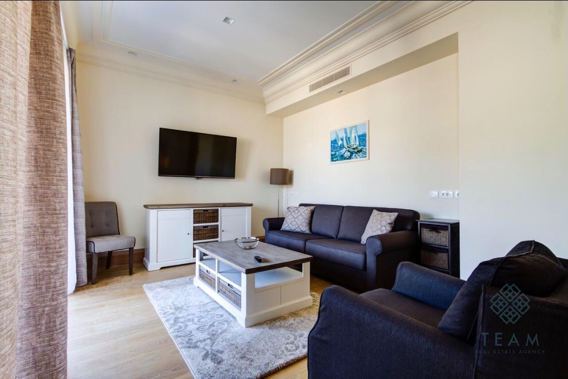 Tivat, Porto Montenegro, jednosoban stan 77 m²